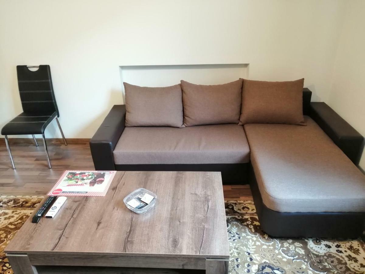 Central Academic Apartment Szófia Kültér fotó