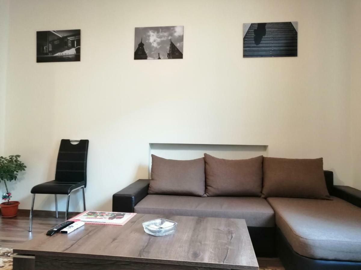 Central Academic Apartment Szófia Kültér fotó